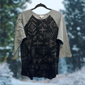 LuLaRoe Randy 3/4 Sleeve - LARGE